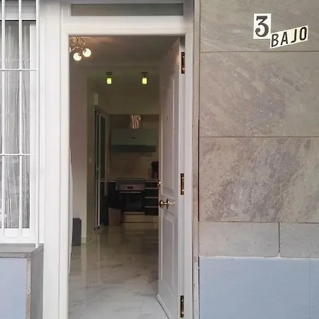 Casa De Marta Calle Corbeta * Торрев'єха